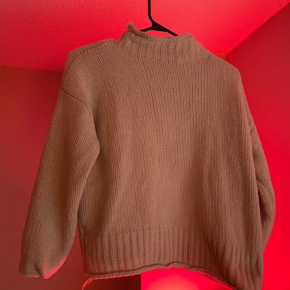 Tan Sweater - Picture 1 of 3